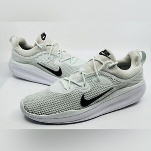 NWOT Nike Women’s Acmi Ghost Aqua running shoes